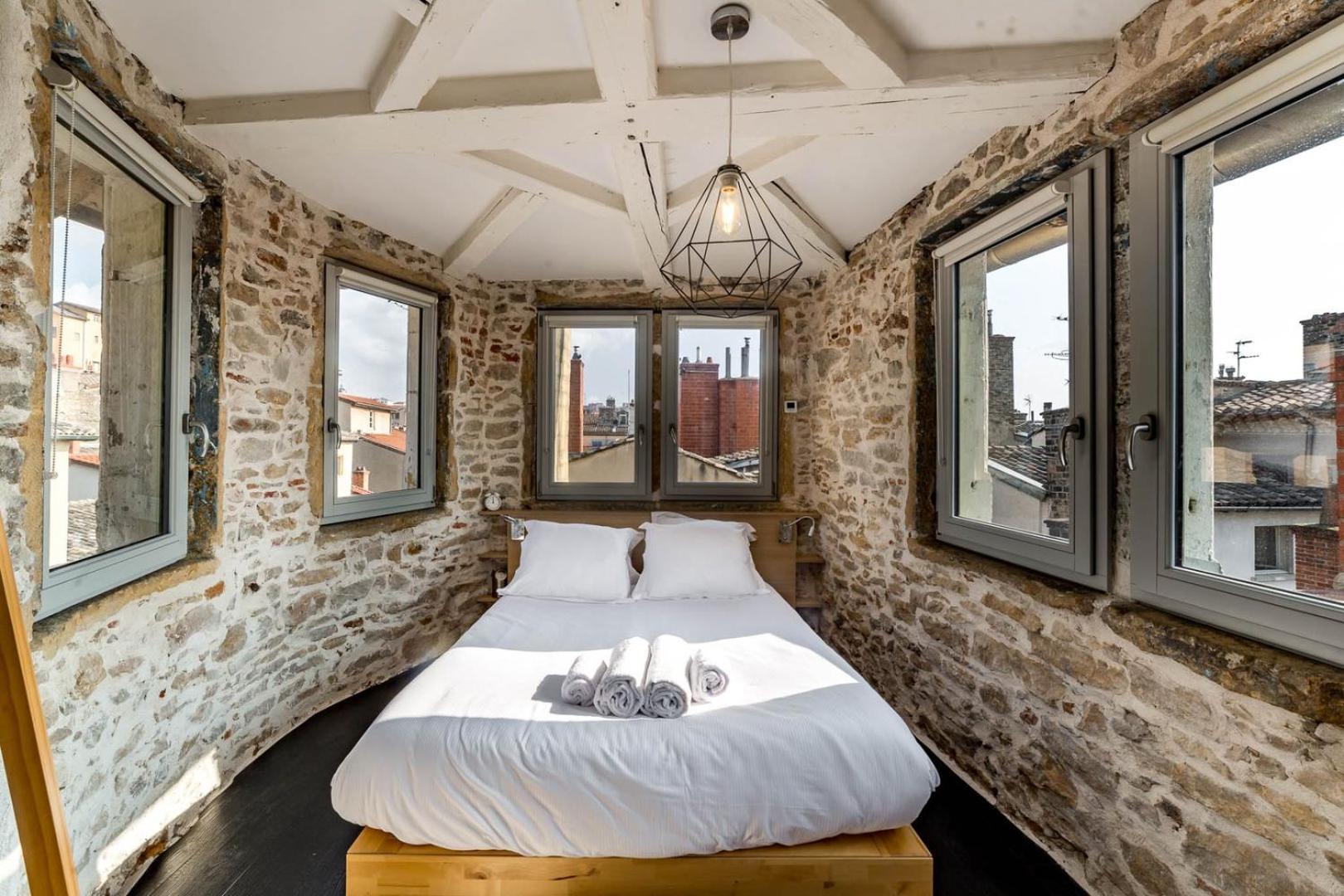 Private jacuzzi&exceptional view Hyper center of Lyon Apartment Exterior foto