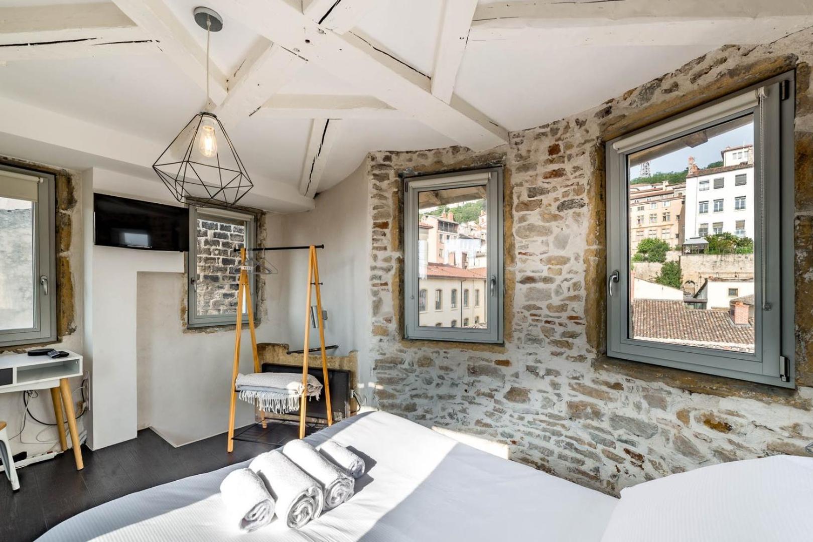 Private jacuzzi&exceptional view Hyper center of Lyon Apartment Exterior foto